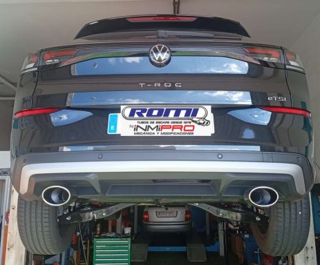 Linea trasera con 2 colas